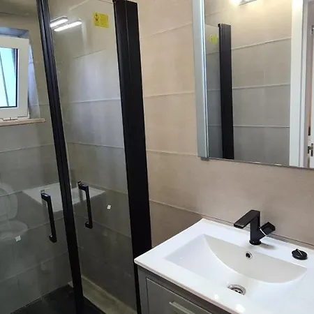 Large - Private Pool - 6 Bedrooms 阿尔布费拉