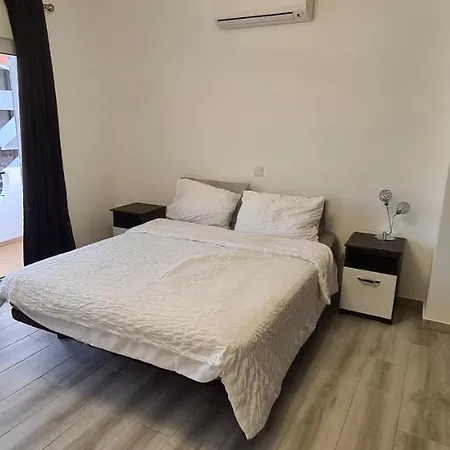 Large - Private Pool - 6 Bedrooms 别墅 阿尔布费拉