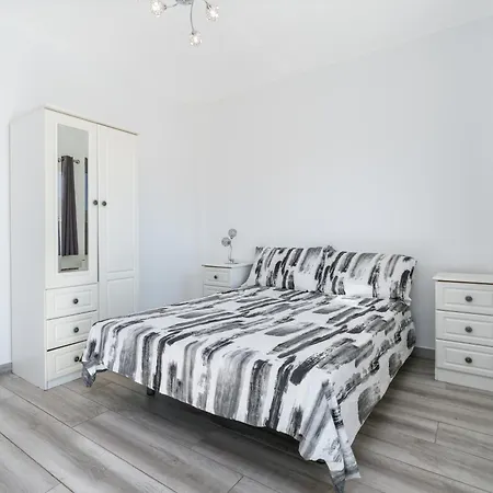 וילה Large - Private Pool - 6 Bedrooms