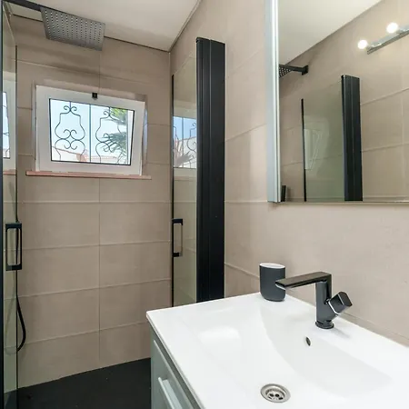 Vila Large - Private Pool - 6 Bedrooms Albufeira