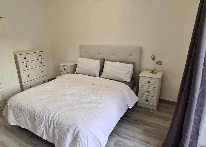 Villa Large - Private Pool - 6 Bedrooms Albufeira