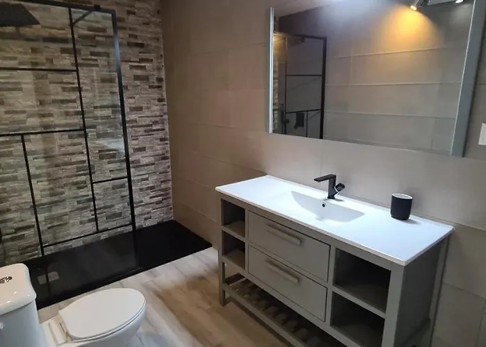 Large - Private Pool - 6 Bedrooms Villa *