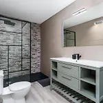 Βίλα Large - Private Pool - 6 Bedrooms *