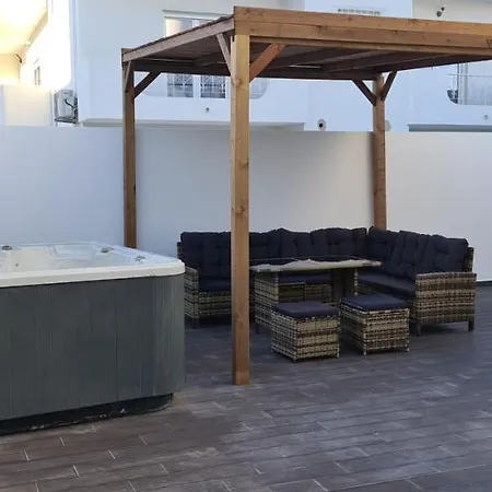 Βίλα Large - Private Pool - 6 Bedrooms Αλμπουφέιρα